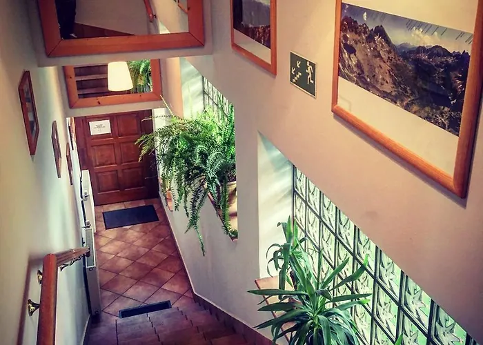 Bed & Breakfast Stop