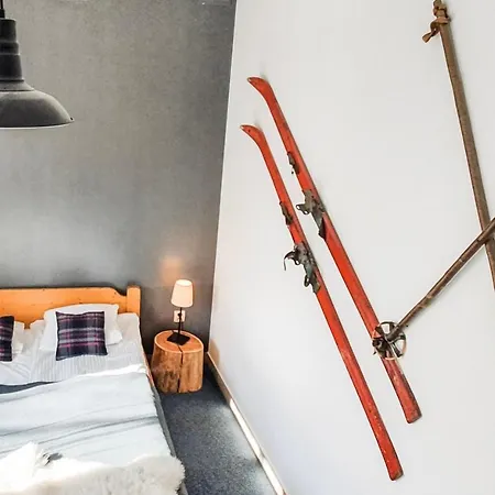 Bed & Breakfast Stop