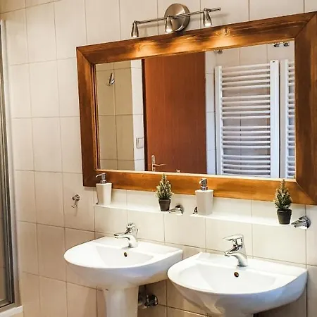 Stop Bed & Breakfast