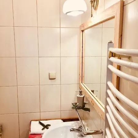 Stop Bed and Breakfast 2*